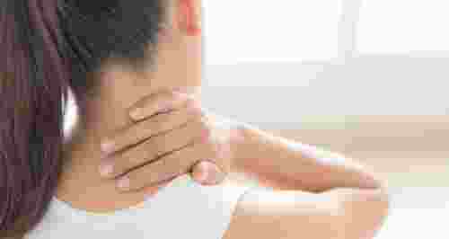Топ-5 средств, которые помогут справиться с болью в шее