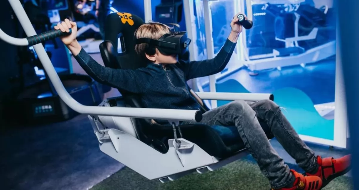 игры в шлеме виртуальной реальности