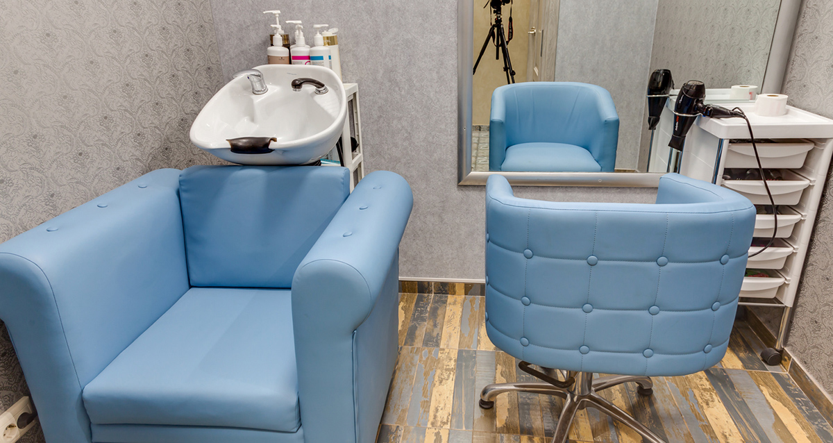 интерьер студии красоты NAILCULT