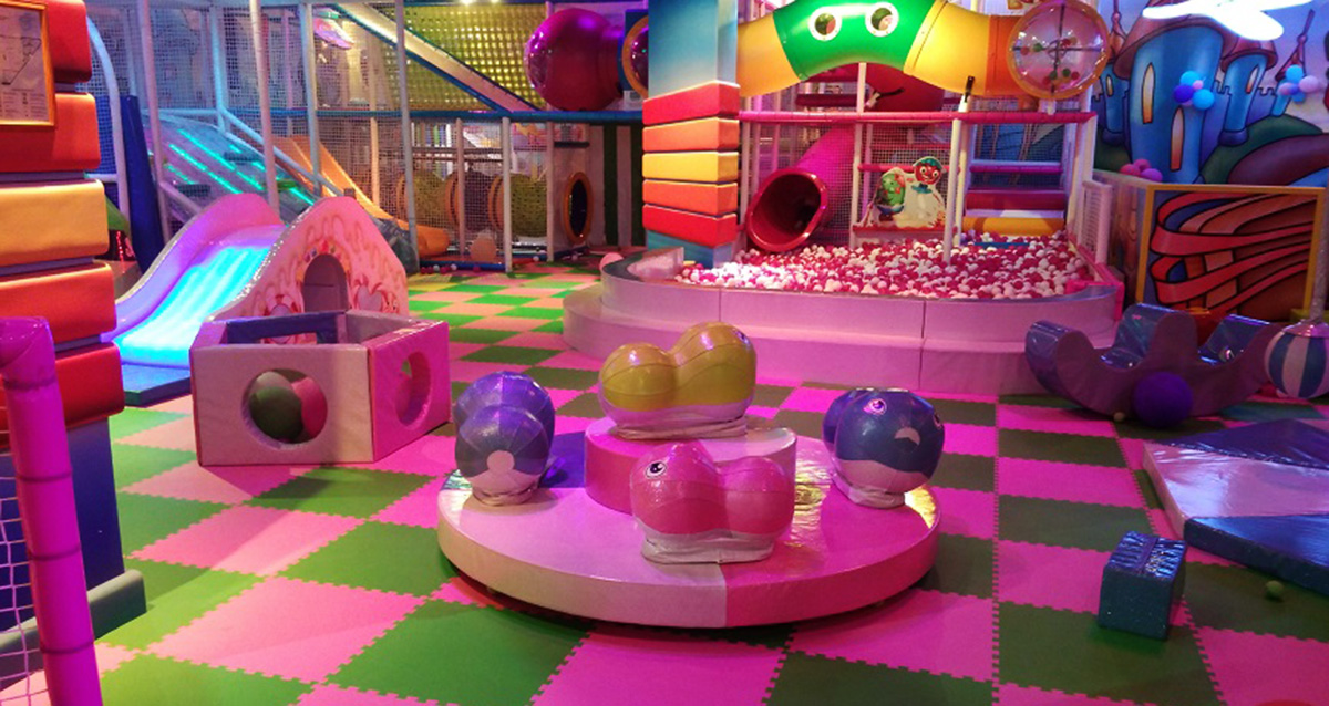 Детский парк развлечений Funky World